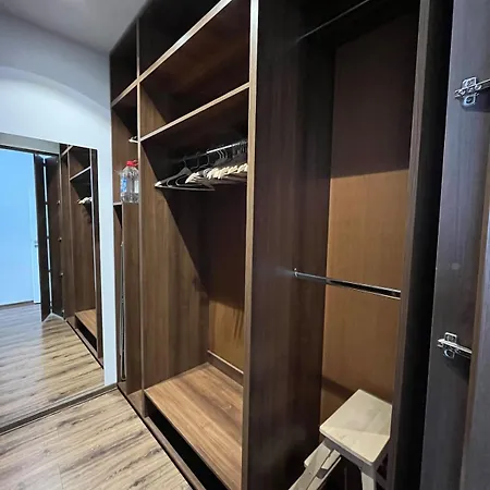 Ultracentral Piata Muzeului Flat