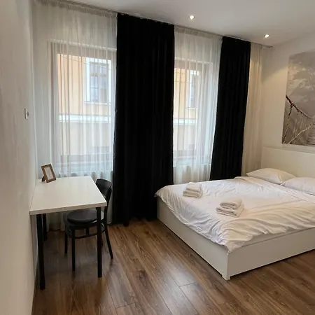Ultracentral Piata Muzeului Flat דירה *