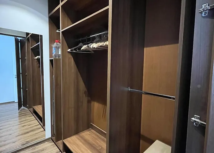 Ultracentral Piata Muzeului Flat